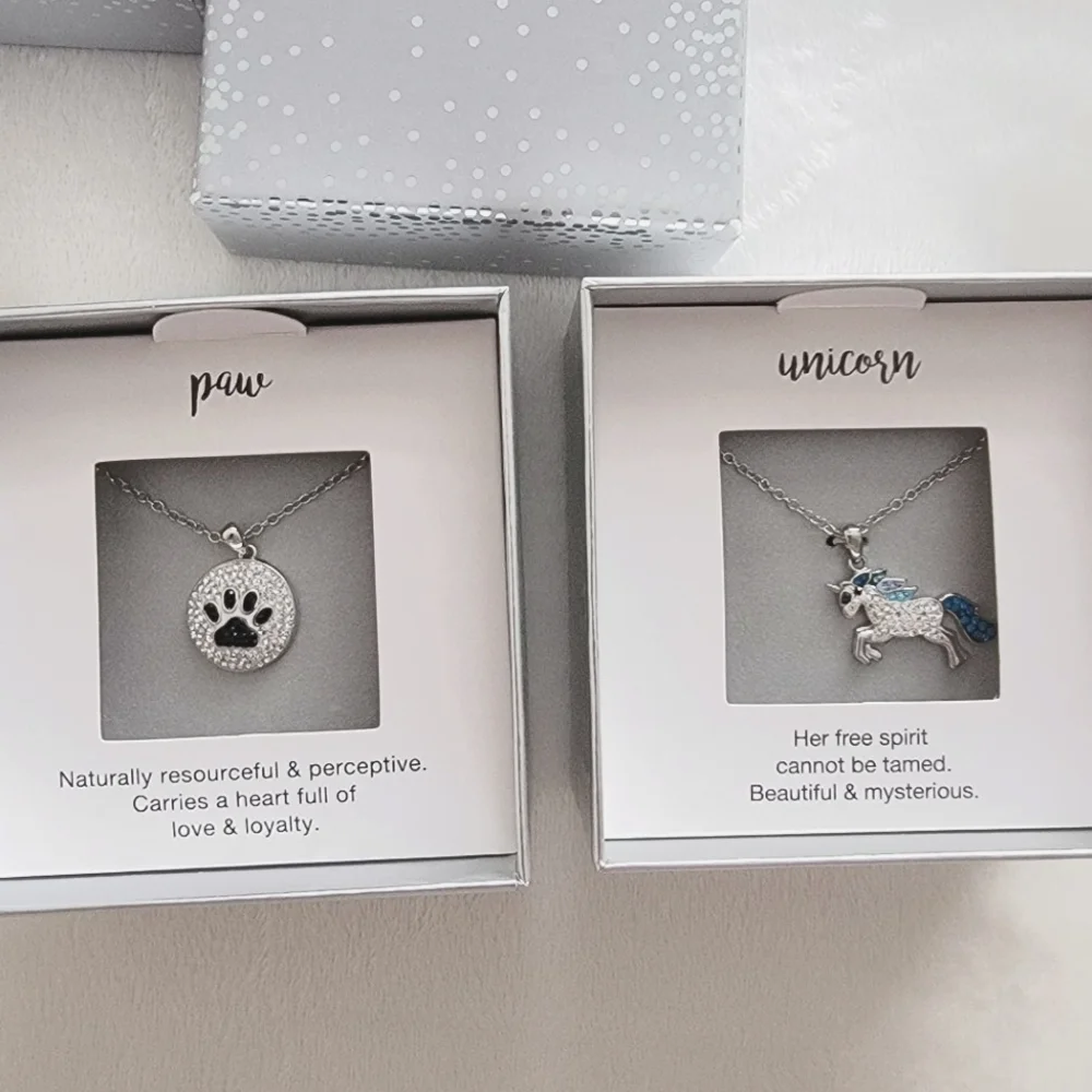 NWT 🦄  🐾 little girl's jewelry 3 pendant necklaces